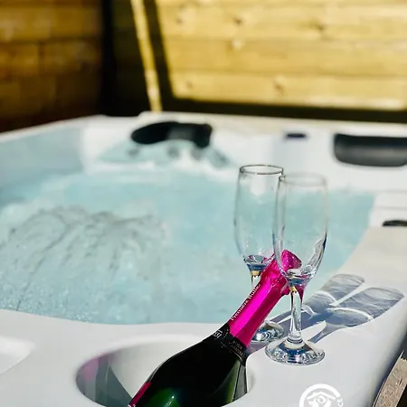 & Le Villemachois - 4 Etoiles - Jacuzzi Couvert - Calme Et Independant - Clim - Parking - 5 Min Carcassonne * Villemoustaussou